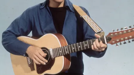 Elvis Presley | Photo by Hulton Archive / Getty Images